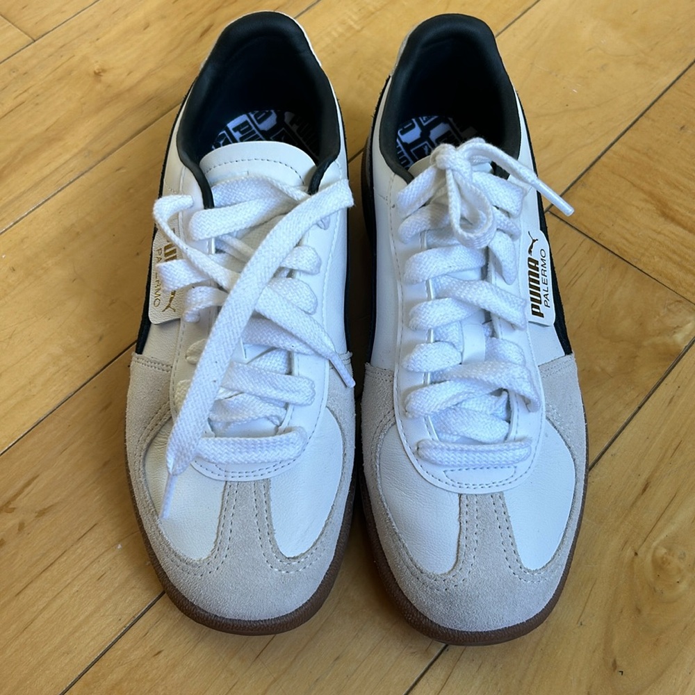 NWOT puma Palermo